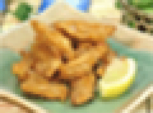 小さい画像を無理やり引き伸ばした荒い画像