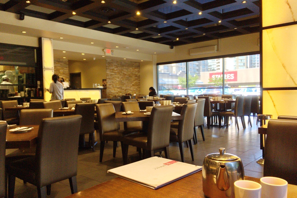Dinestyの中の様子